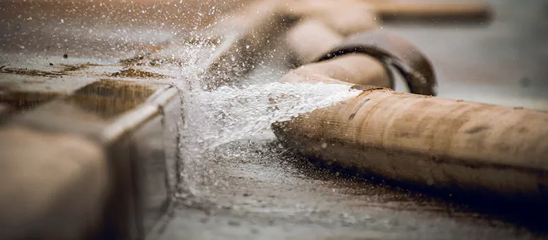 Fix Leaking Pipe in Corman, Hamilton